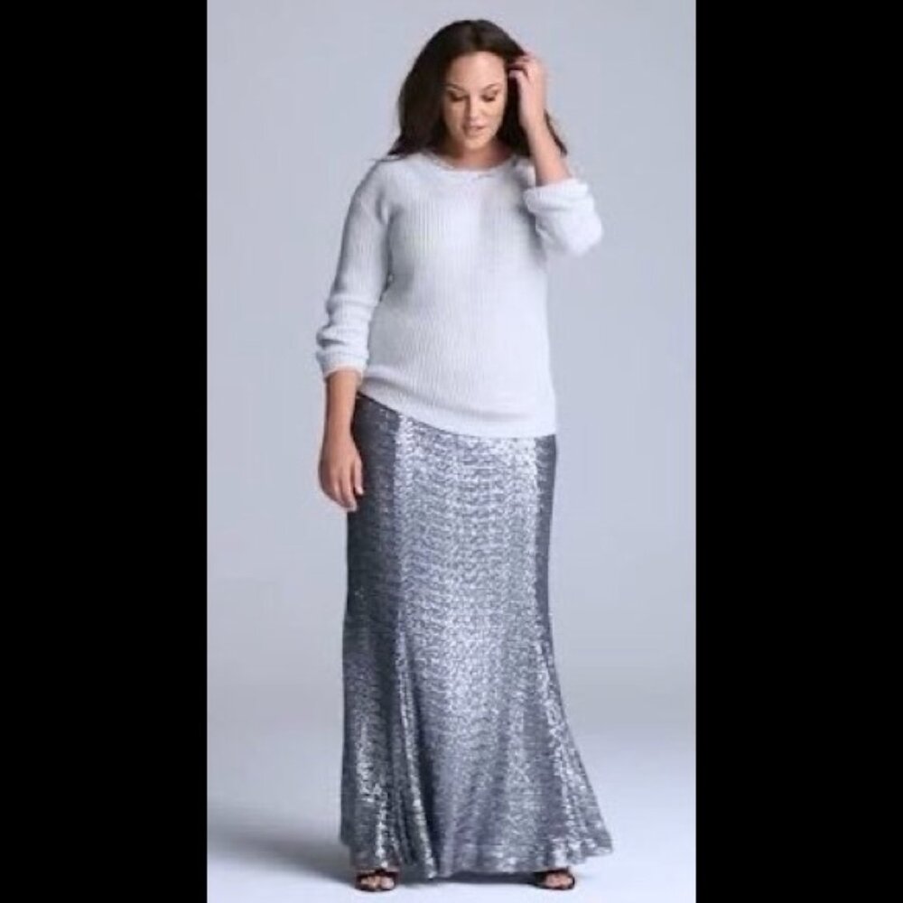 Lane Bryant Holiday Gun Metal Silver Sequined lined Maxi Skirt – Size 22 - NWOT